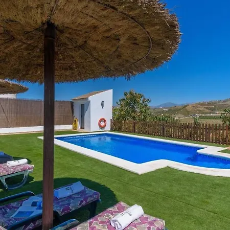 Cortijo Carmen Vélez-málaga By Ruralidays